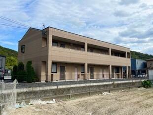 姫路駅 バス20分  八幡公民館前下車：停歩3分 2階の物件外観写真